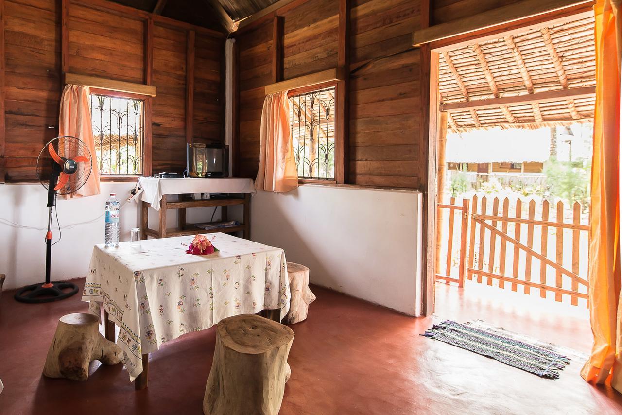 Hotel Le Lagon Foulpointe ภายนอก รูปภาพ