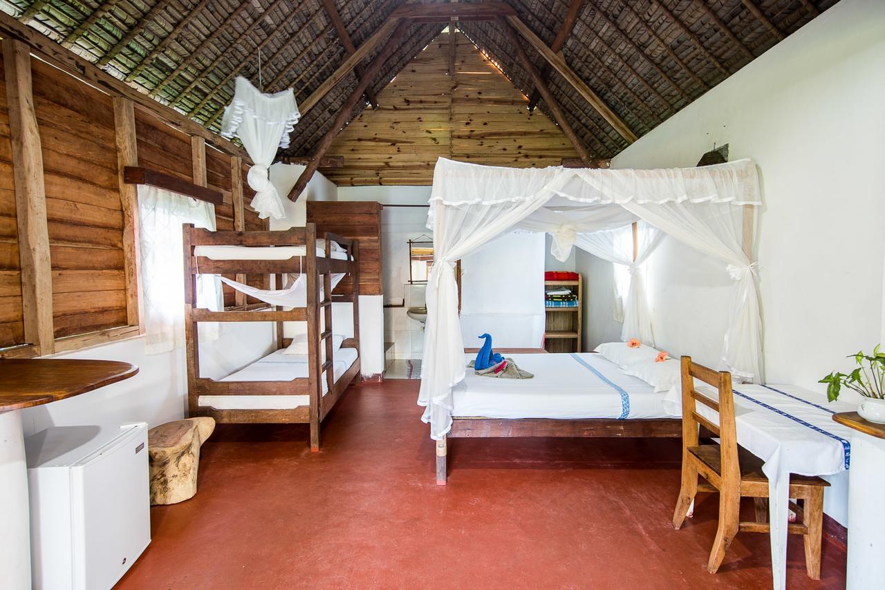 Hotel Le Lagon Foulpointe ภายนอก รูปภาพ